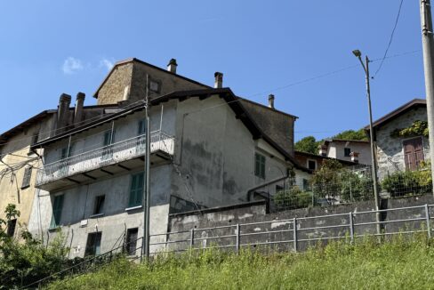 Plesio Casa con Giardino e Vista lago 1