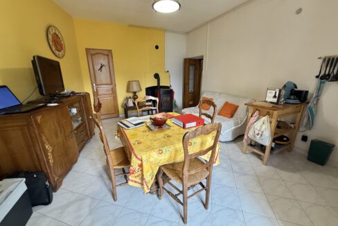 Plesio Porzione di Casa con Balcone e vista lago5