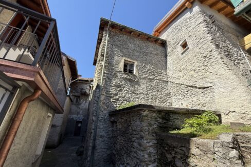 Rustico B