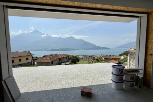 Appartamento Vercana con Terrazzo Vista Lago Como