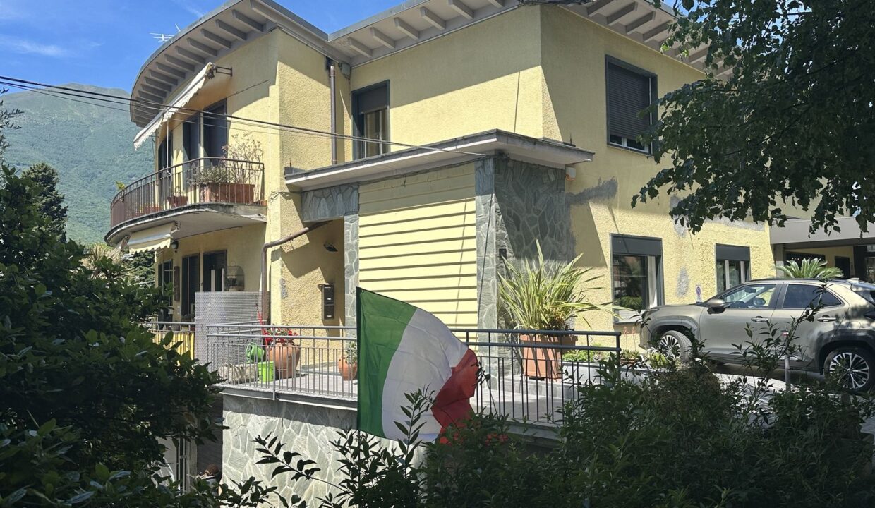 Appartamento Dervio con Balcone