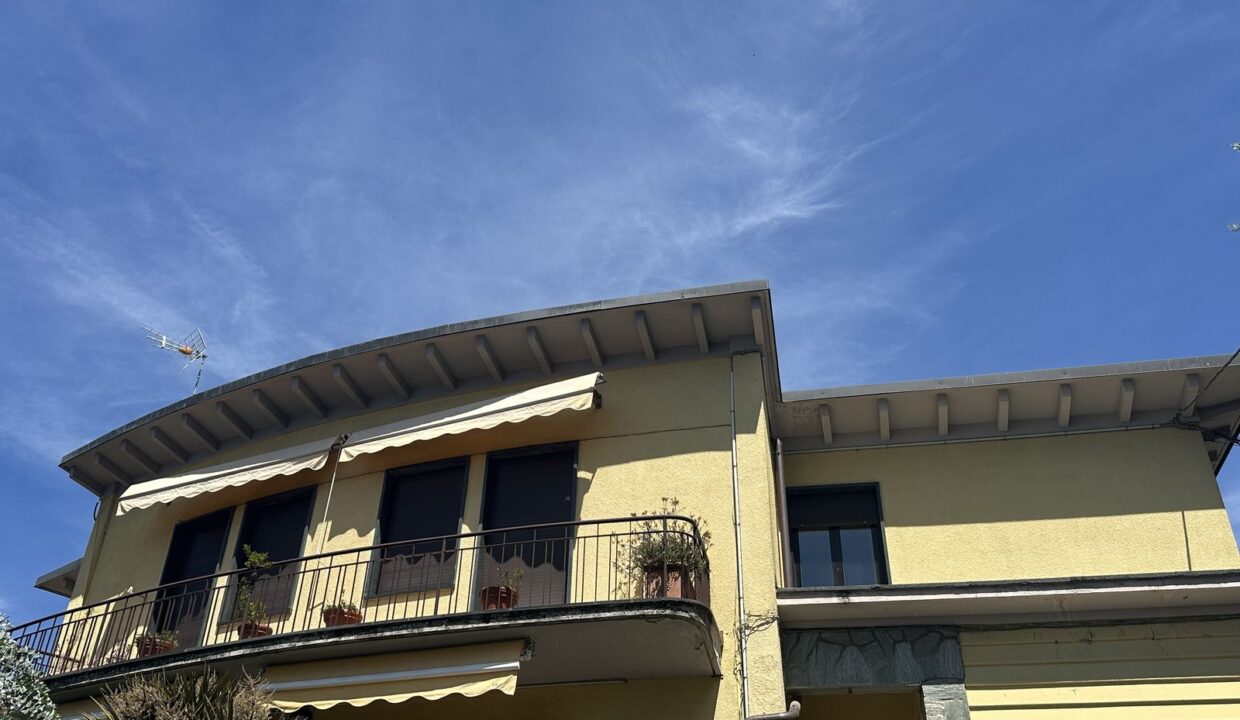 Appartamento Dervio con Balcone