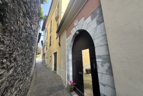 Dongo Appartamento con Terrazzo