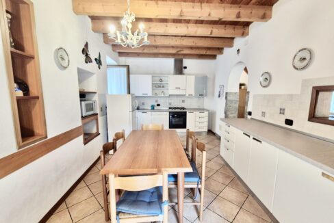 Casa Indipendente Gera Lario con Balcone
