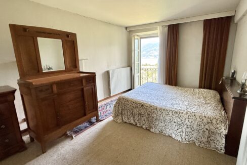 Griante Appartamento con Vista Lago e Balcone11