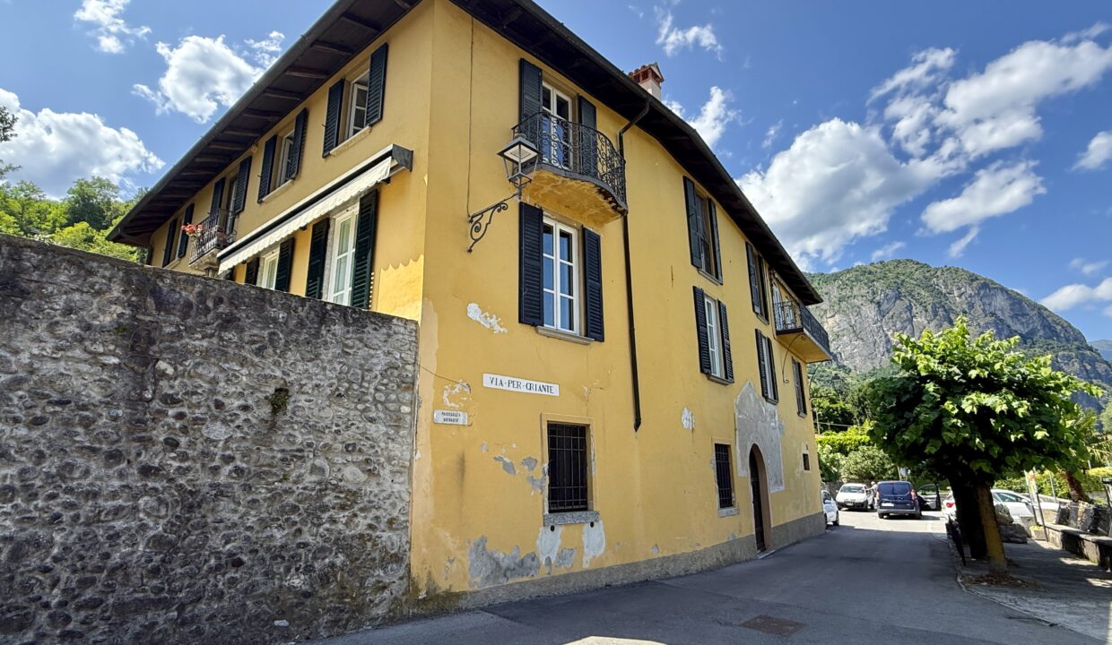 Griante Appartamento con Vista Lago e Balcone2