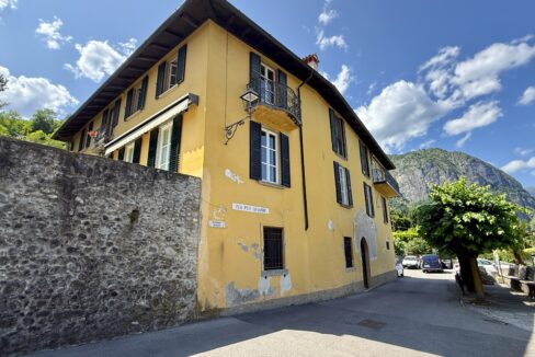 Griante Appartamento con Vista Lago e Balcone2