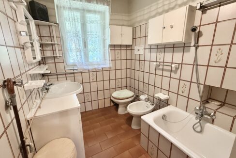 Griante Appartamento con Vista Lago e Balcone22
