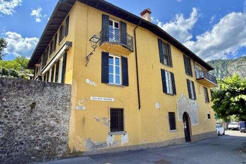 Griante Appartamento con Vista Lago e Balcone3