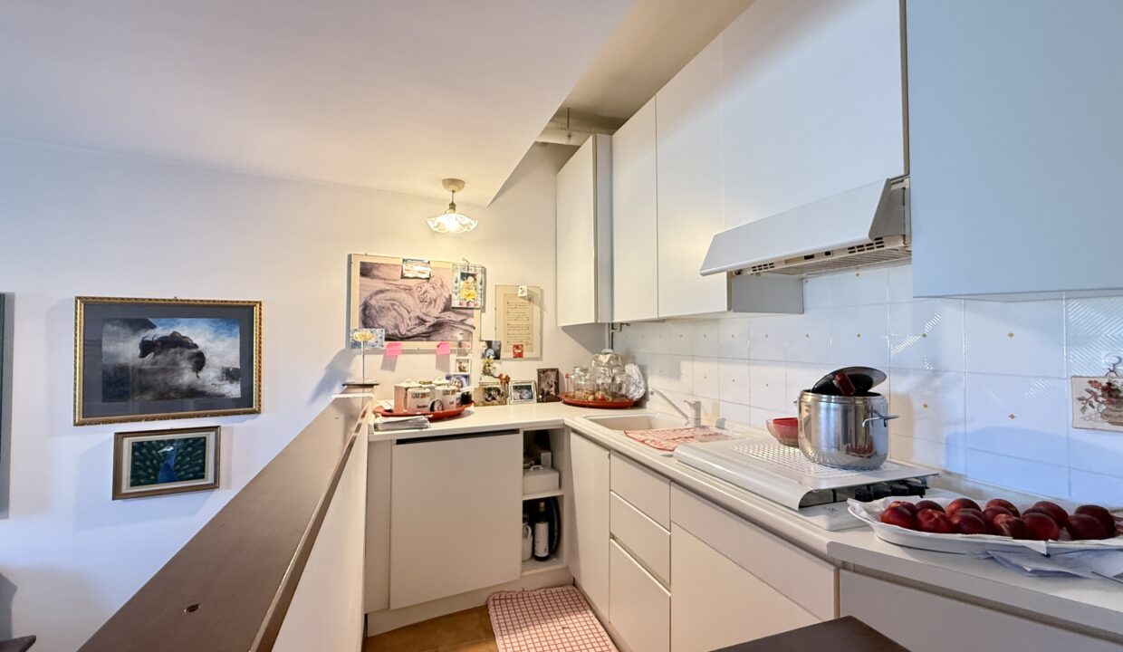 Lenno Appartamento con Terrazzo e Giardino 16