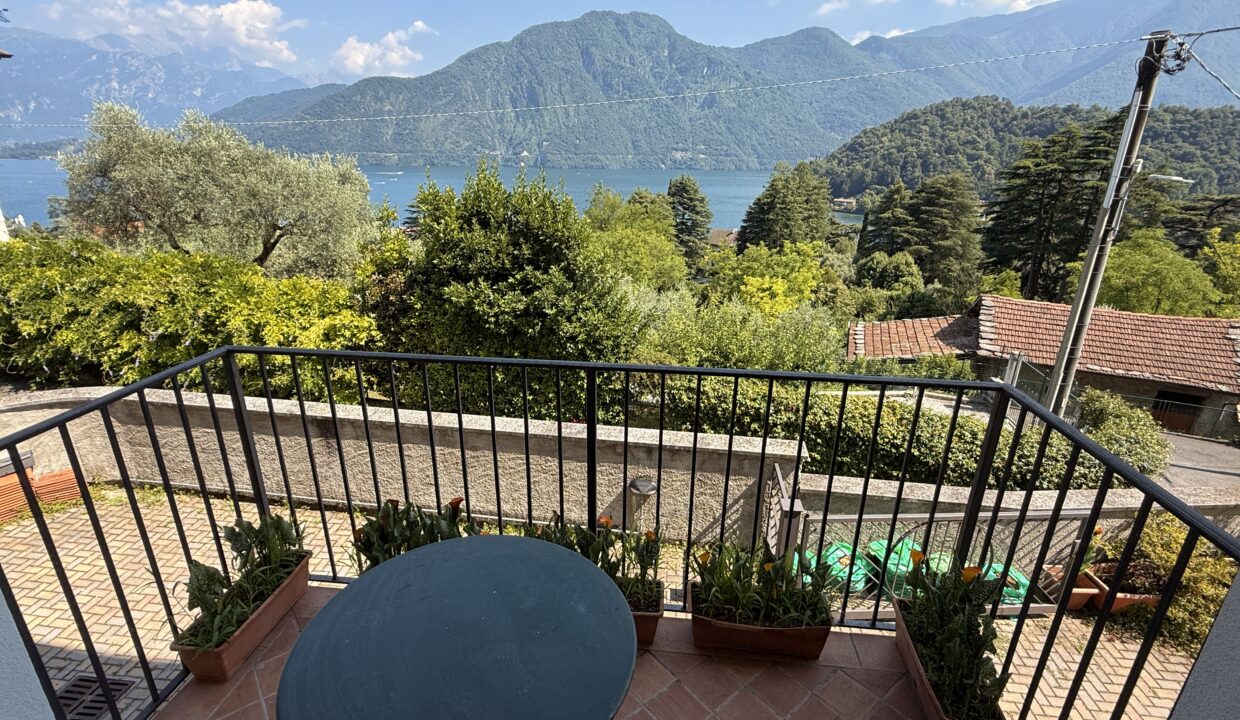 Mezzegra Appartamento con Giardino e Terrazzo 25