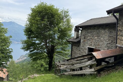 Musso Baita con Terreno da ristrutturare8