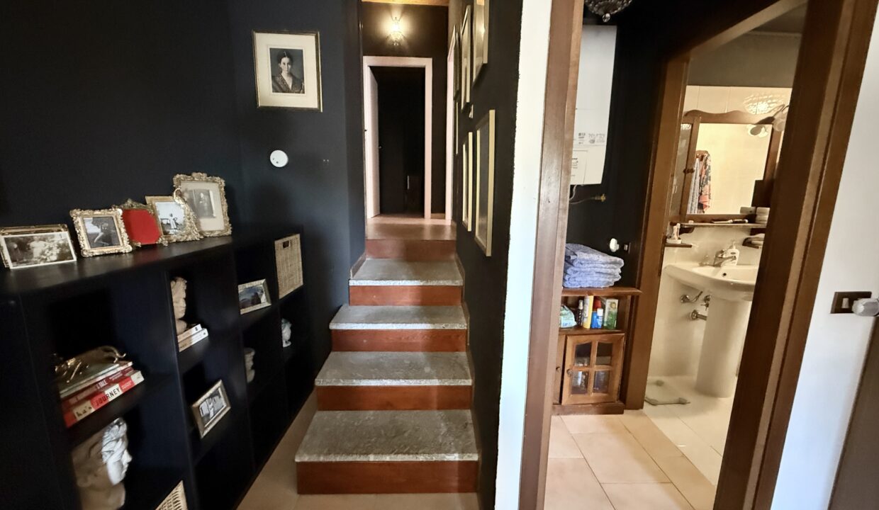 Pianello del Lario Appartamento con Posto Auto e Giardino 5