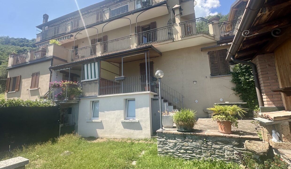 Appartamento San Siro con Terrazzo Lago Como