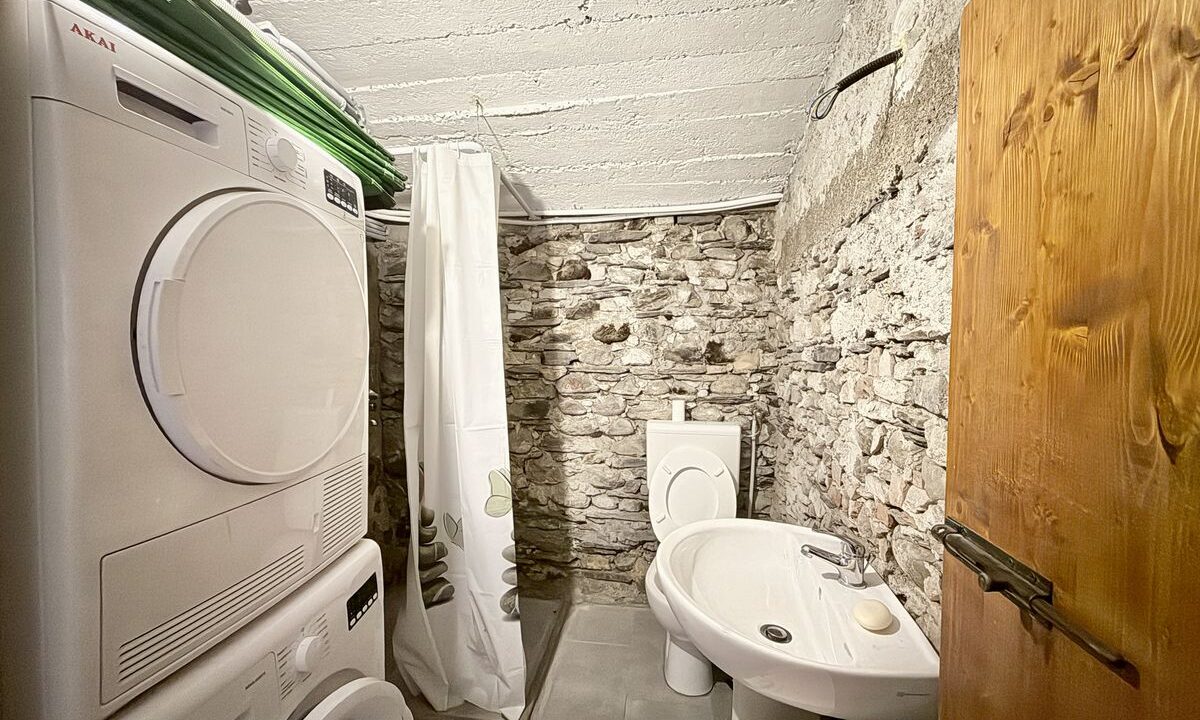 Casa Domaso Lago Como con Balcone