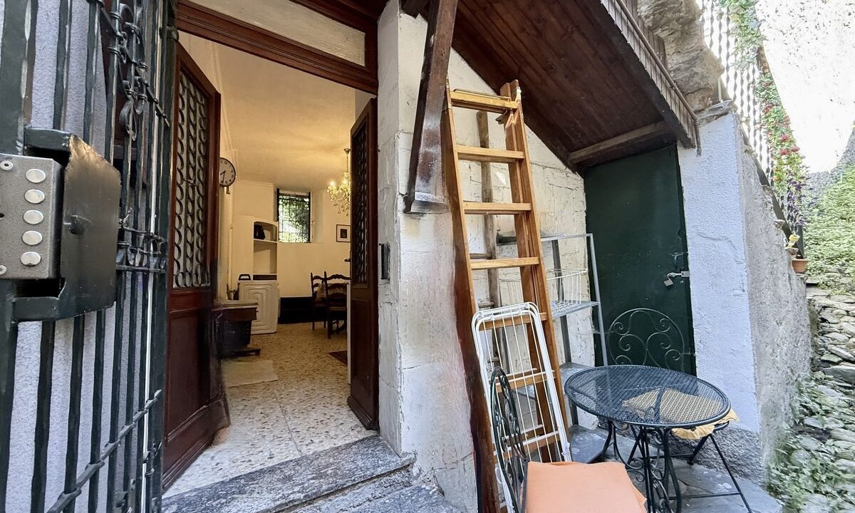 Casa Domaso Lago Como con Balcone