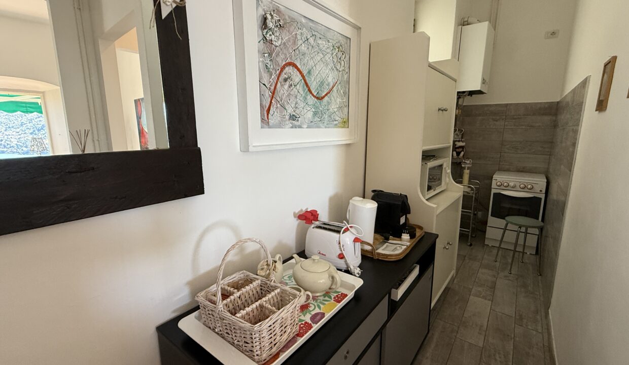 Moltrasio Appartamento con Terrazzo e Vista Lago16