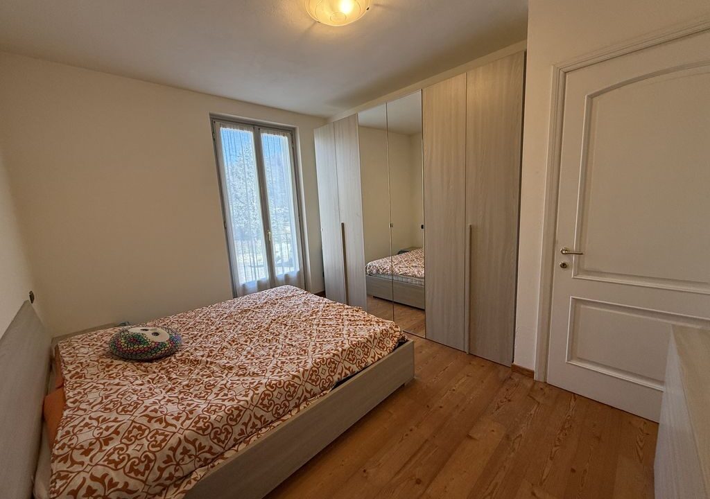 Tremezzina A Pochi passi dal lago con Balcone e Pivvolo Giardino privato10