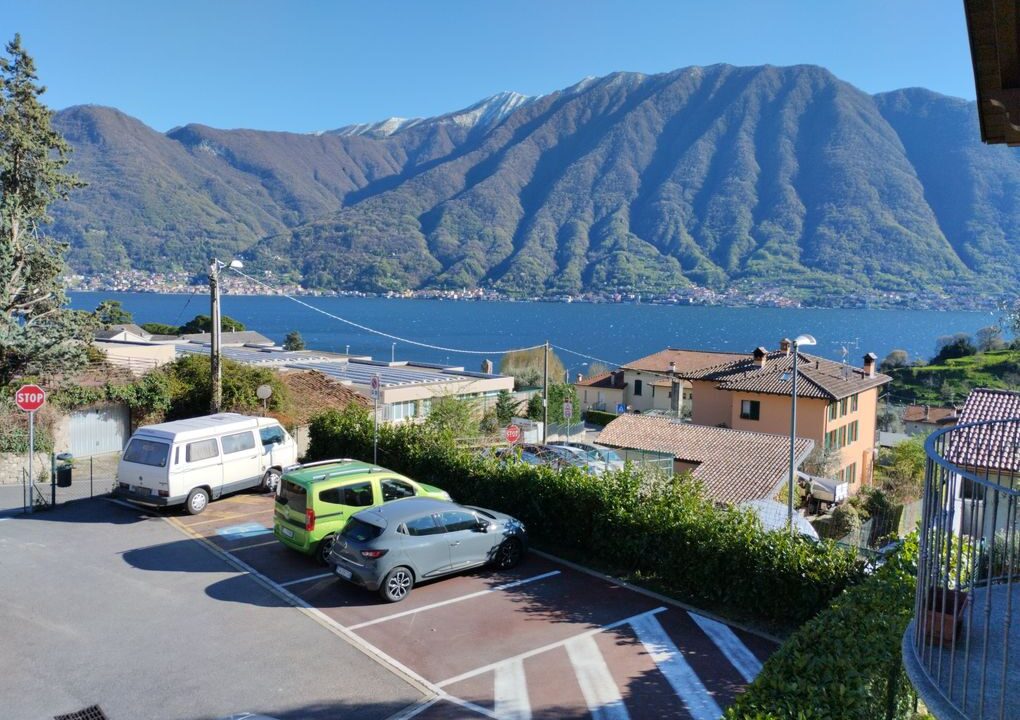 Tremezzina A Pochi passi dal lago con Balcone e Pivvolo Giardino privato9