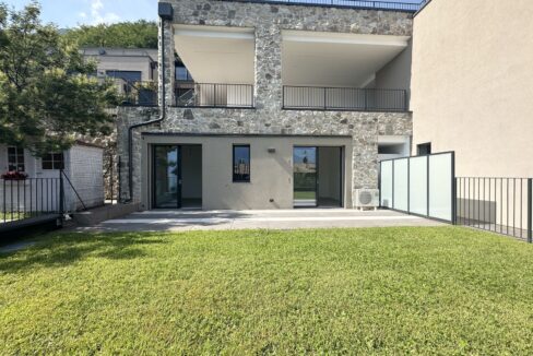 Appartamento Moderno Gera Lario con Giardino