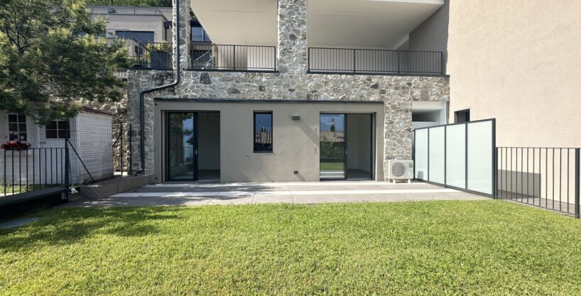 Appartamento Moderno Gera Lario con Giardino