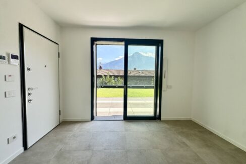 Appartamento Moderno Gera Lario con Giardino