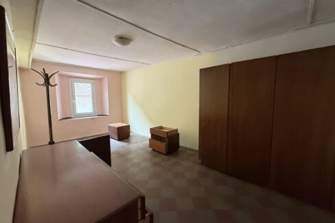 Appartamento Dongo da Ristrutturare 100mt Lago