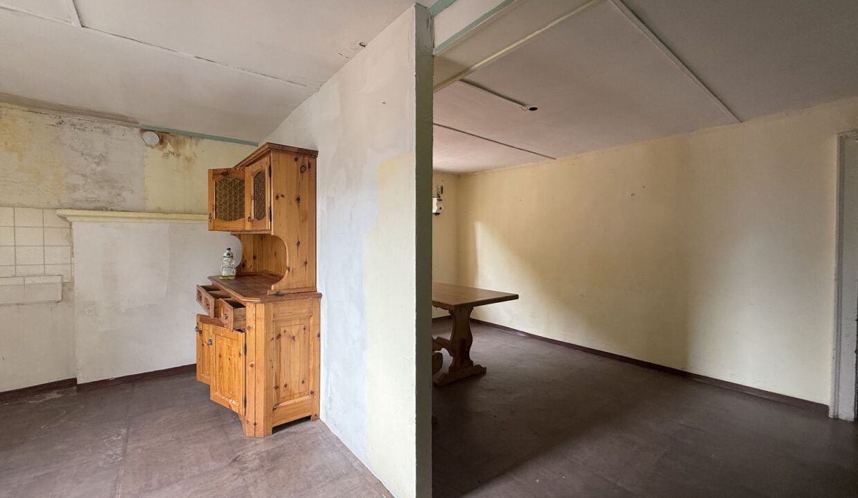 Appartamento Dongo da Ristrutturare 100mt Lago