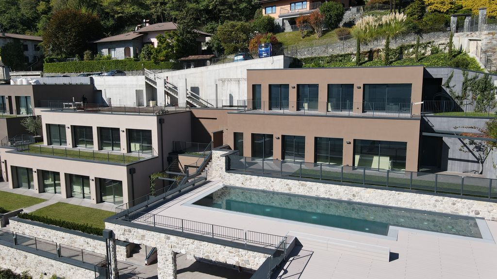 Appartamento Moderno Gera Lario con Giardino