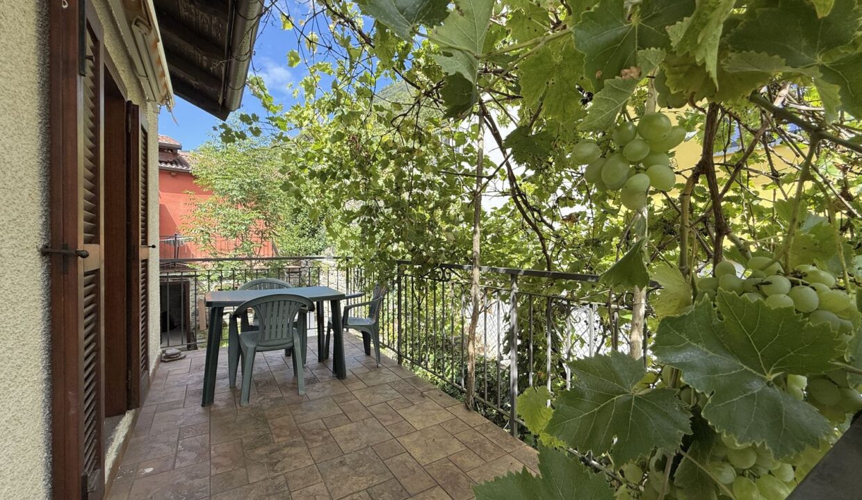 Rustico Ristrutturato Gera Lario Collinare Vista Lago