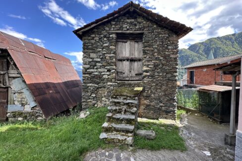 Rustico da Ristrutturare Gravedona ed Uniti con Vista Lago
