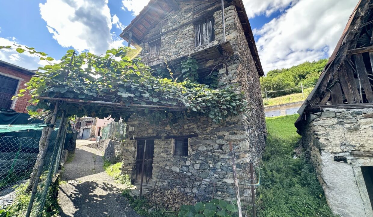 Rustico da Ristrutturare Gravedona ed Uniti con Vista Lago