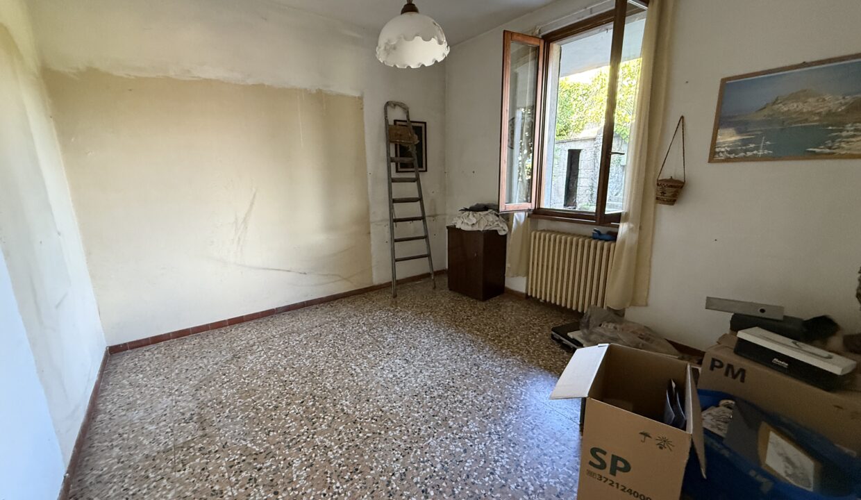 Tremezzo Appartamento con Giardino e Garage 4