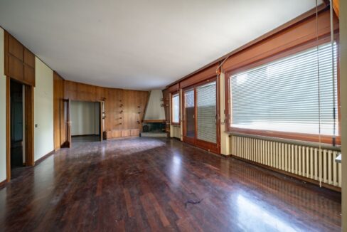 Villa Fronte Lago Como con Giardino Abbadia Lariana