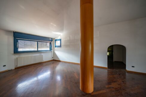 Villa Fronte Lago Como con Giardino Abbadia Lariana