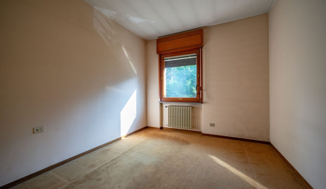 Villa Fronte Lago Como con Giardino Abbadia Lariana