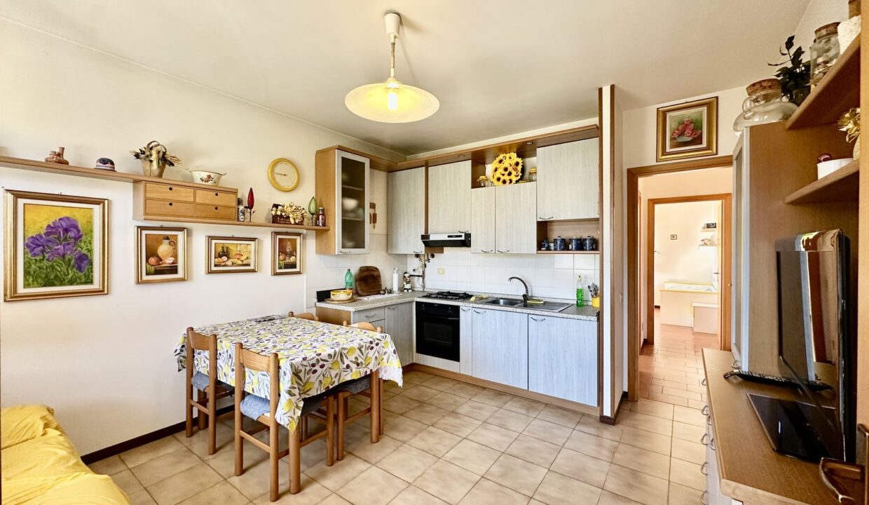 Appartamento Musso con Giardino e Garage