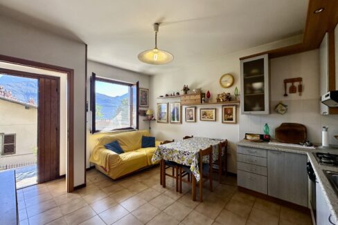 Appartamento Musso con Giardino e Garage