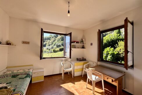 Appartamento Musso con Giardino e Garage