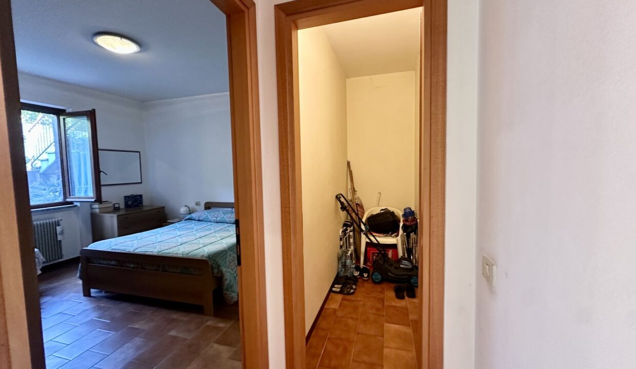 Appartamento Musso con Giardino e Garage