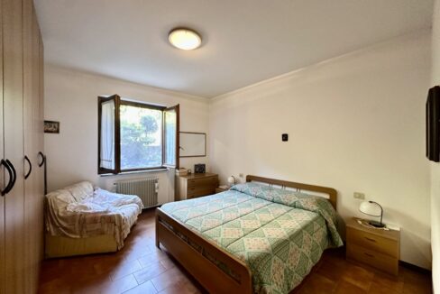 Appartamento Musso con Giardino e Garage