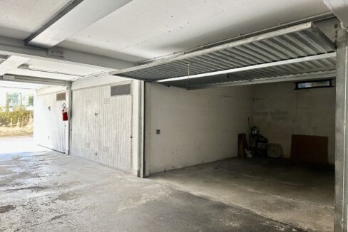 Appartamento Musso con Giardino e Garage