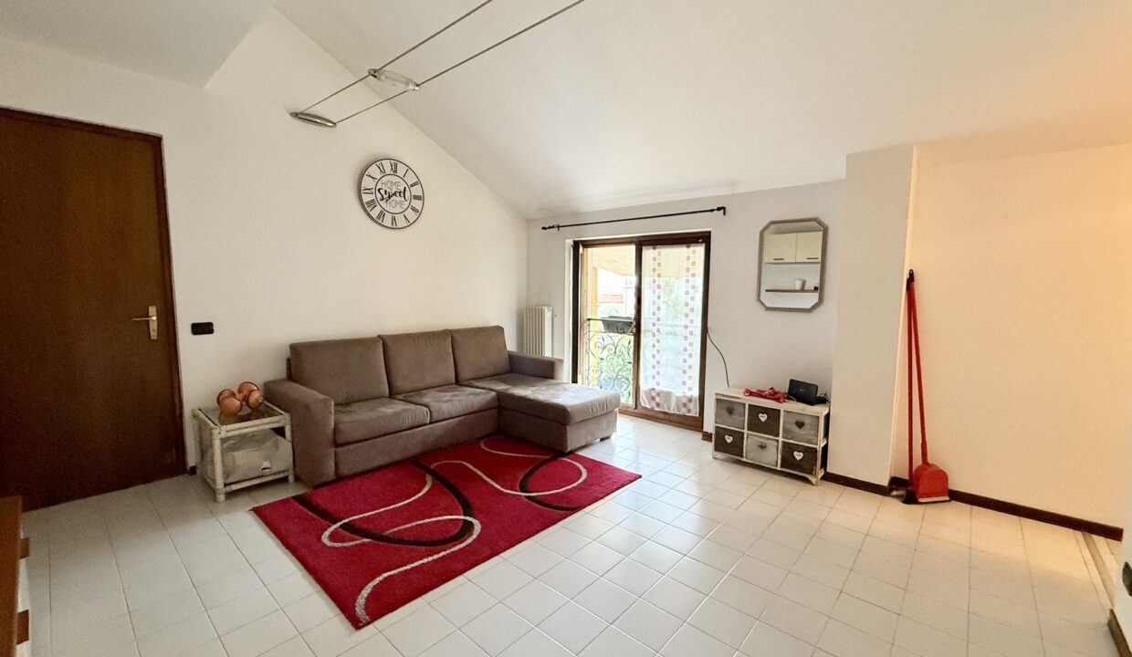 Appartamento San Siro Pochi Passi dal Lago