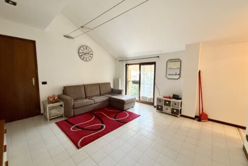 Appartamento San Siro Pochi Passi dal Lago