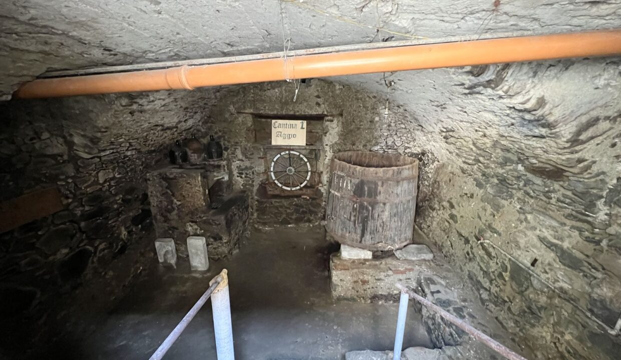 Appartamento Vercana con Balcone