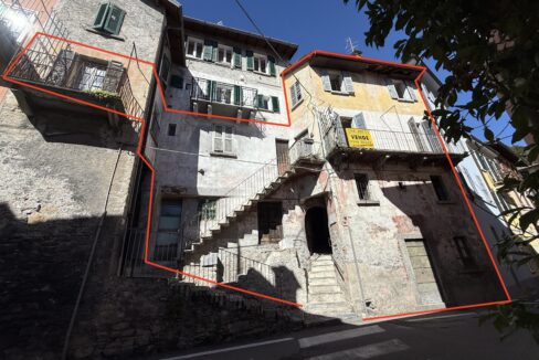 Brienno Porzione di Casa con scorcio Lago 12