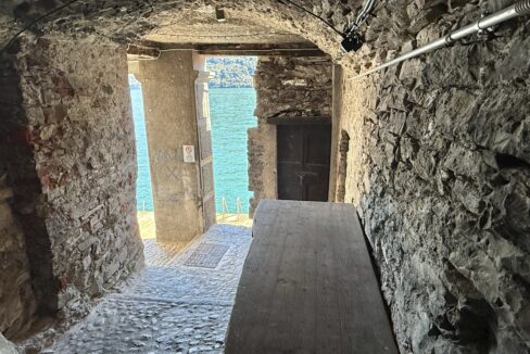 Brienno Porzione di Casa con scorcio Lago 13