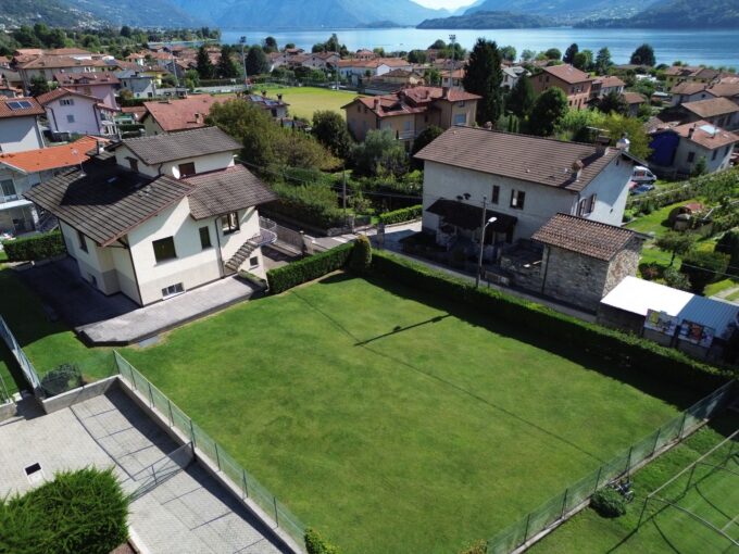 Villa Indipendente Lago Como Dongo