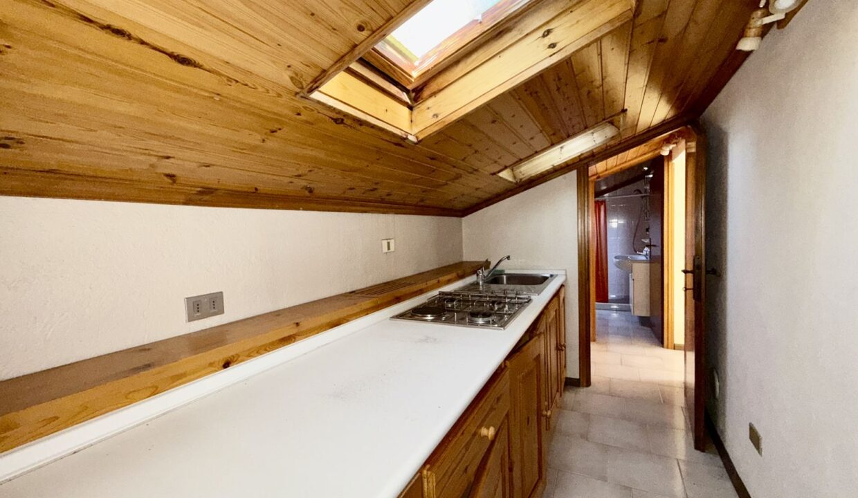 Villa Indipendente Lago Como Dongo