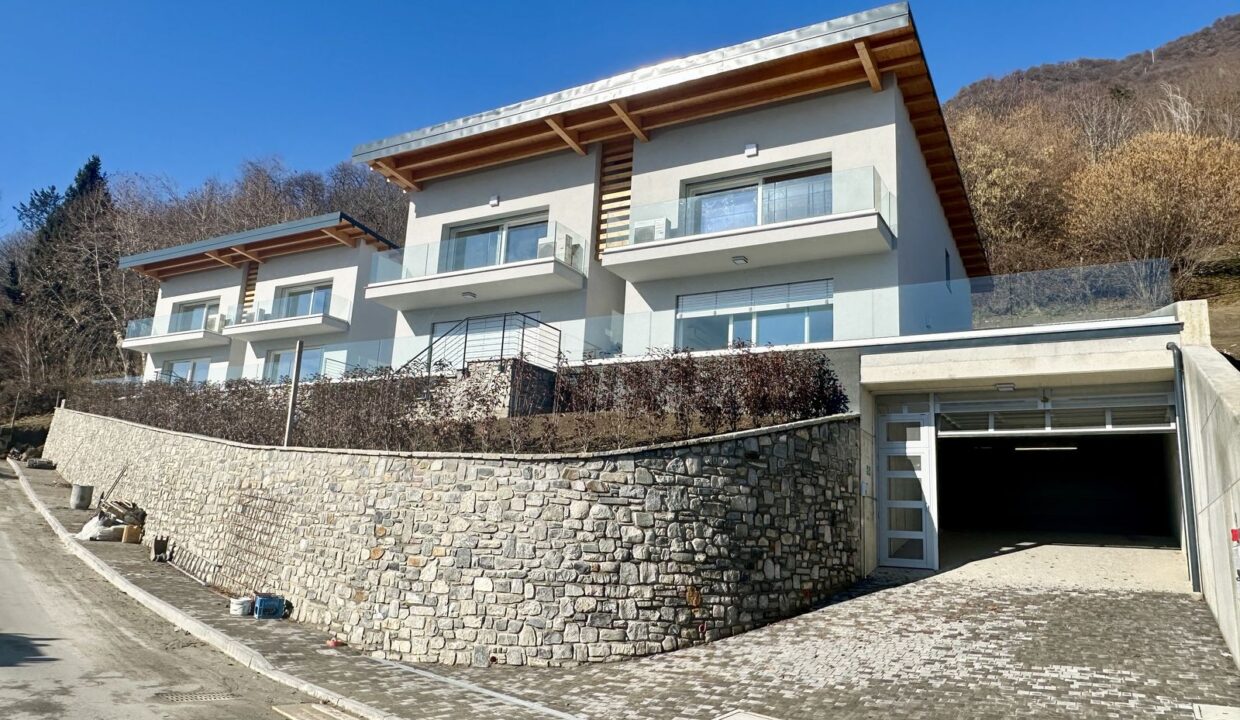 Moderni Appartamenti Vercana Vista Lago Como
